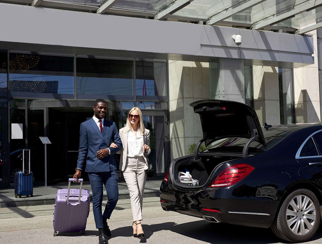 Why Companies in UAE Use Corporate Transportation Services?